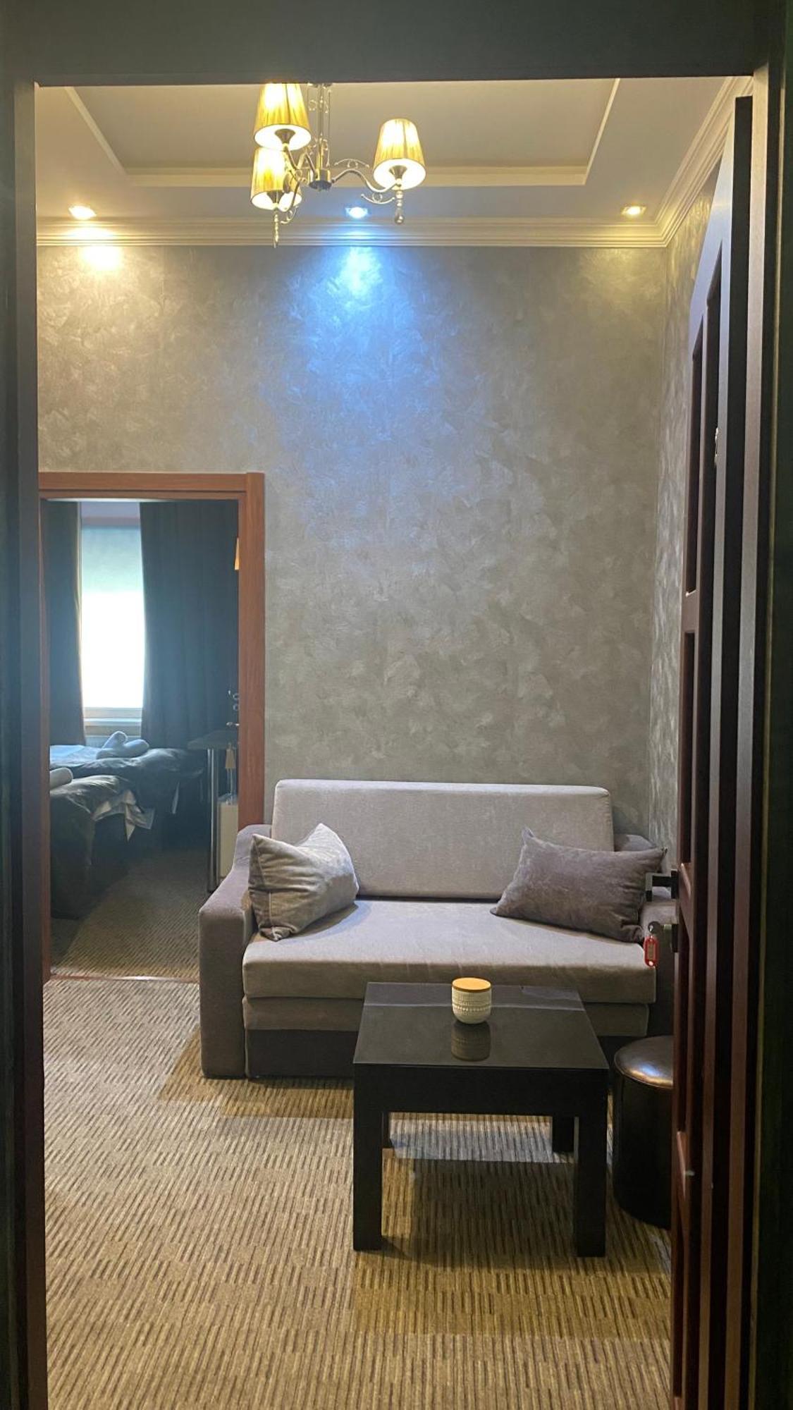 Hotel Old Rustaveli Tbilisi Luaran gambar