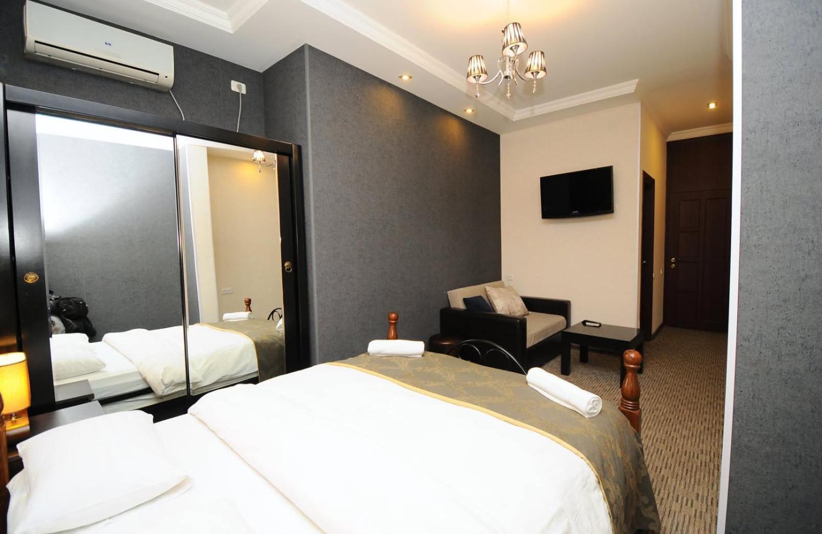 Hotel Old Rustaveli Tbilisi Luaran gambar